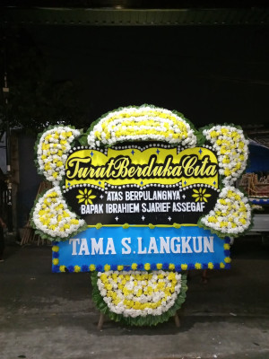 Papan Bunga Duka di Bojongmanik